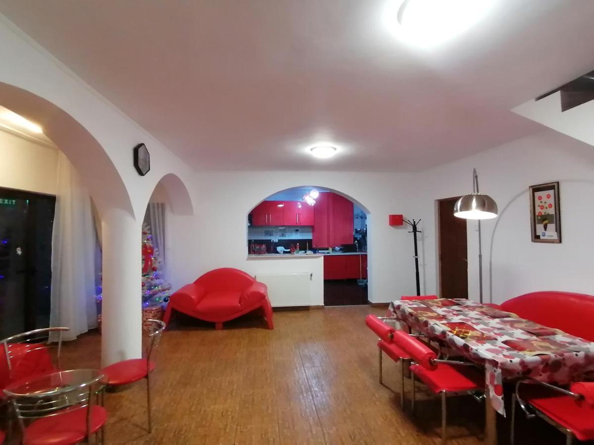 Casa Dixi Buşteni Exterior foto