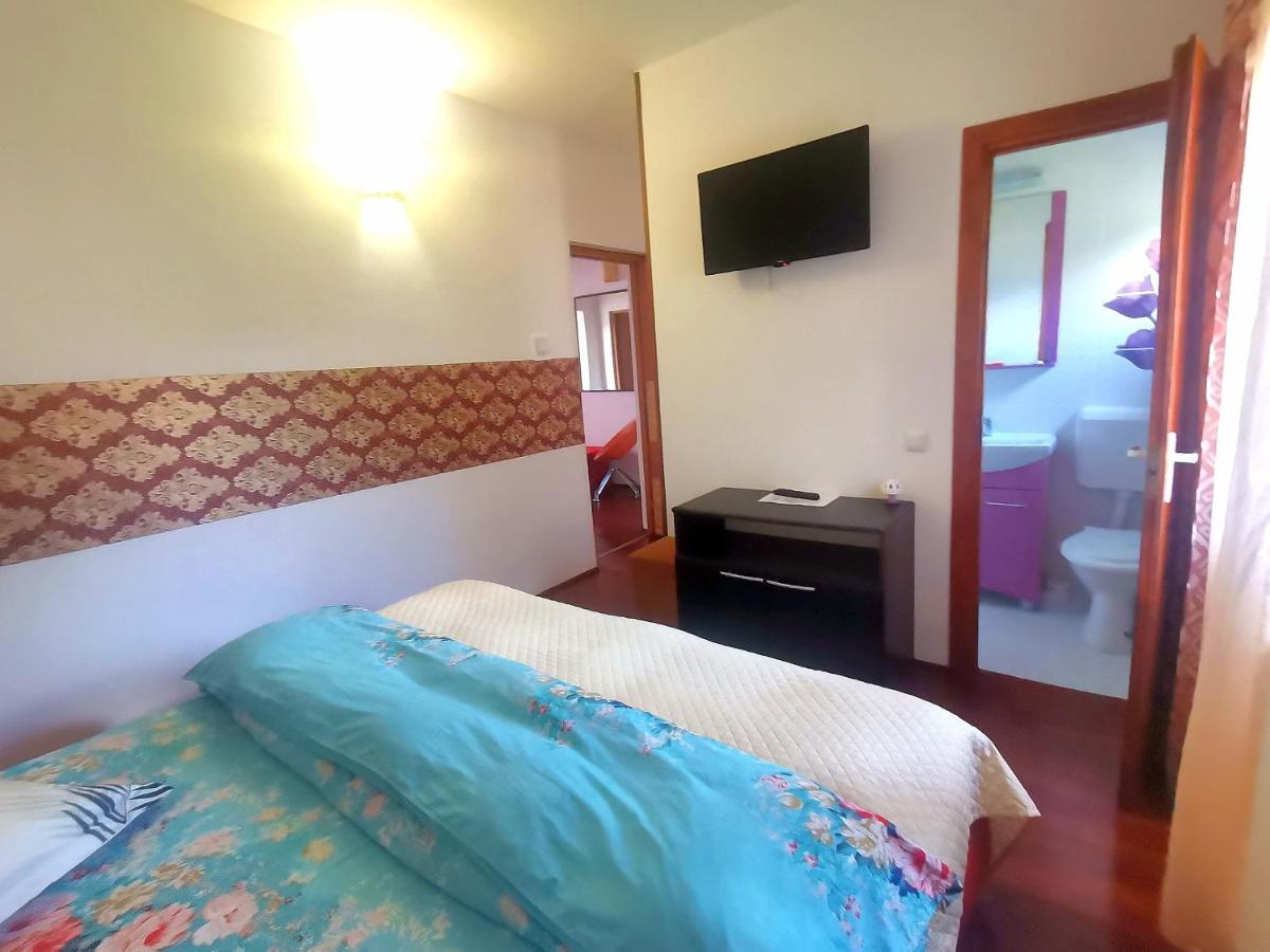 Casa Dixi Buşteni Exterior foto
