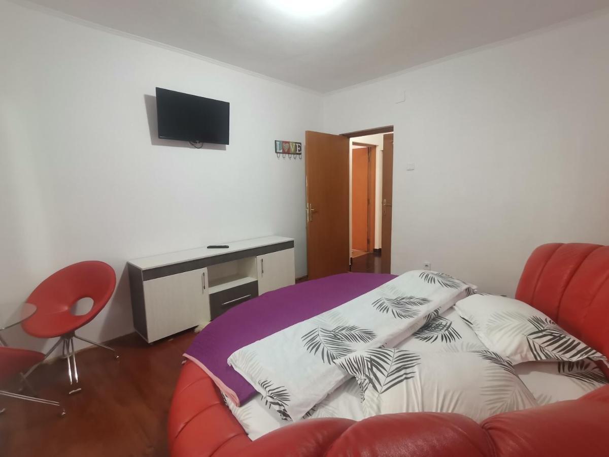 Casa Dixi Buşteni Exterior foto