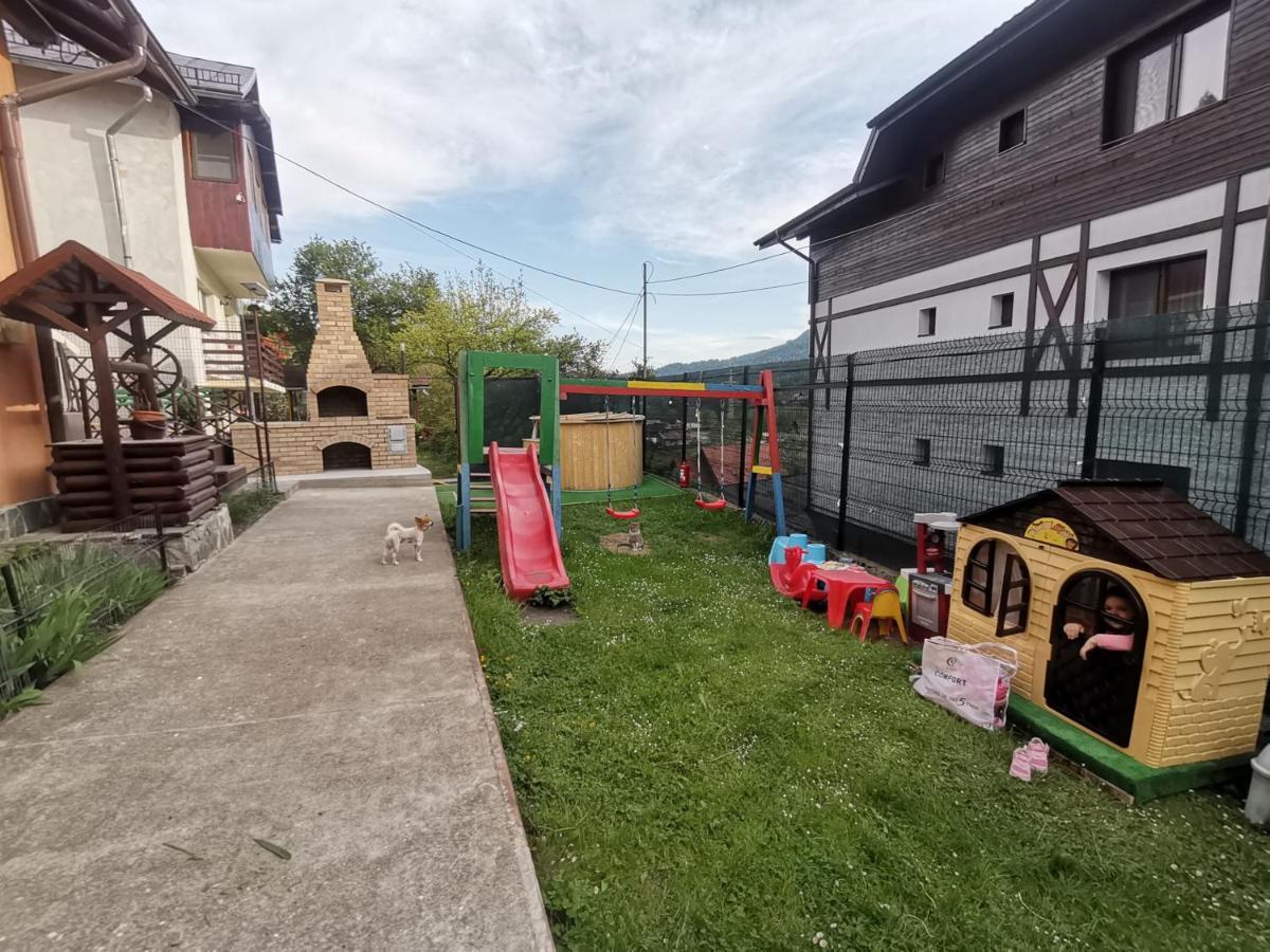 Casa Dixi Buşteni Exterior foto
